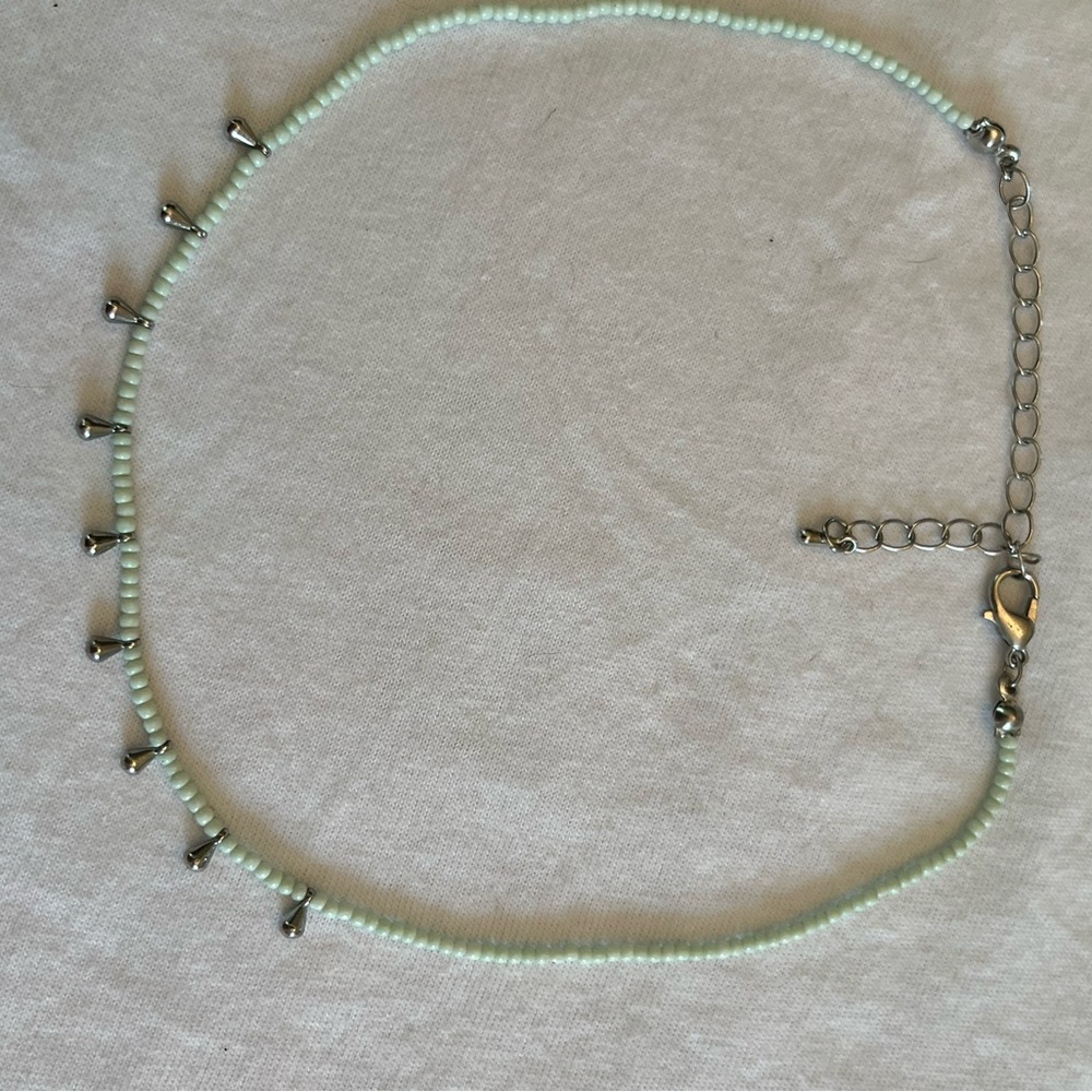 Elegant Silver and teal Beaded Necklace